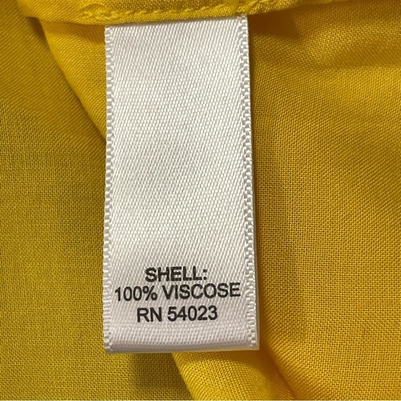 BANANA REPUBLIC Wide Strap Cami in Yellow - Picture 6 of 7